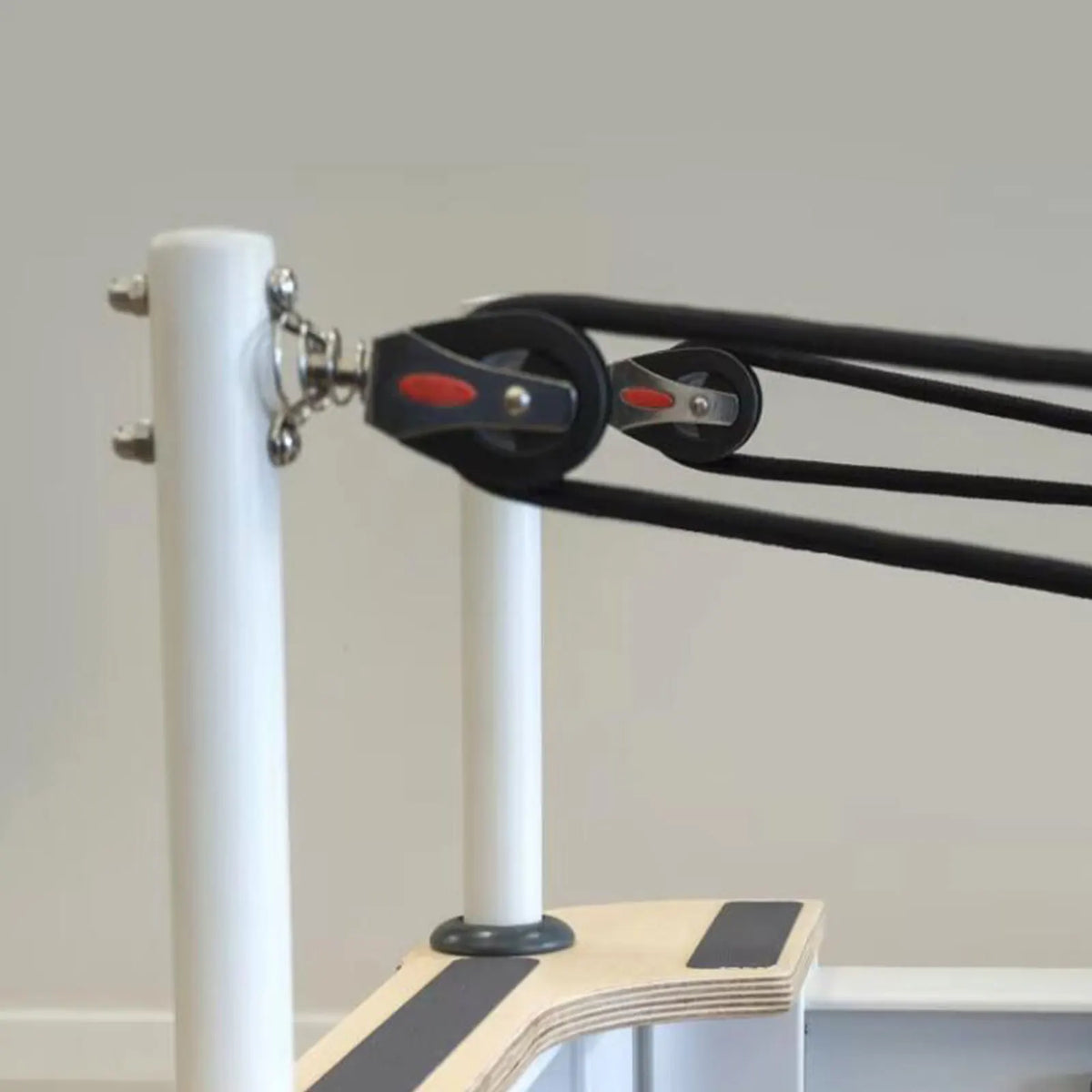 Pilates Reformer Pull Rope Belt – Professional Hardware Strap for Core Bed, Seated Balance & Wrist Training