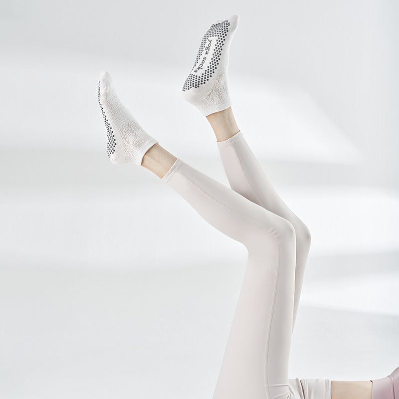 Lightweight Summer Grip Pilates Socks product image