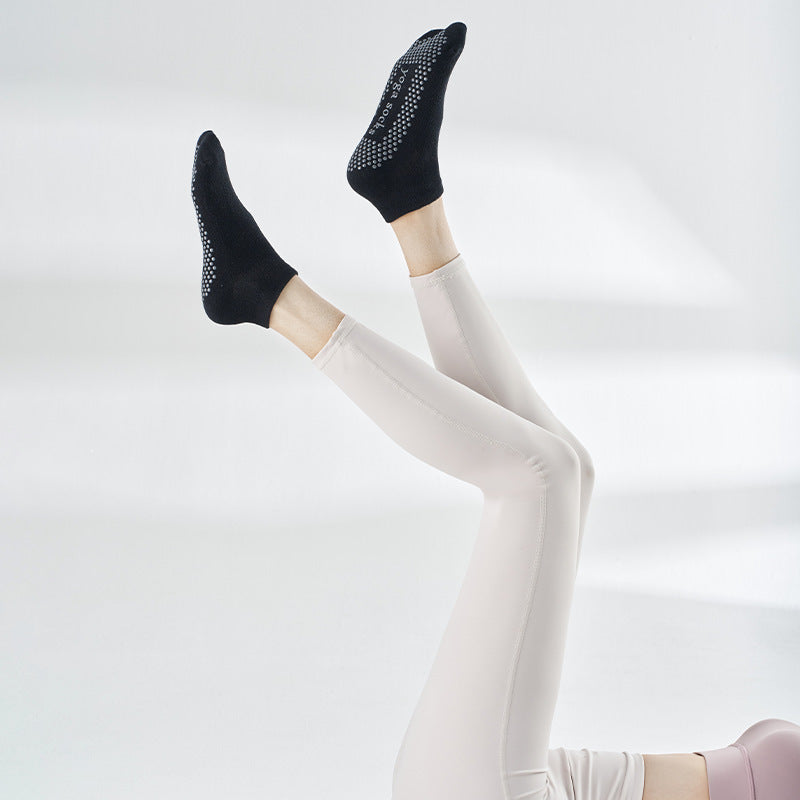 Lightweight Summer Grip Pilates Socks product image